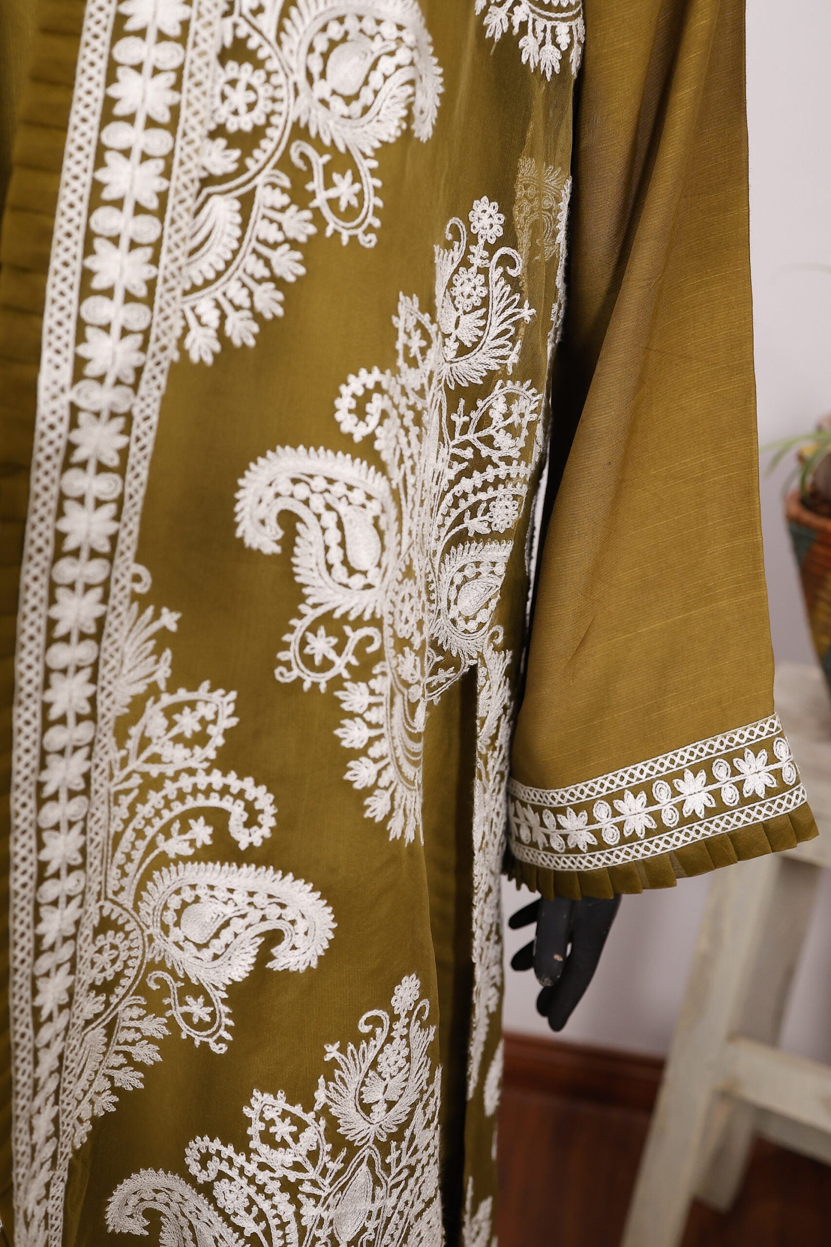 Mehndi Green & White Sleeveless Gown