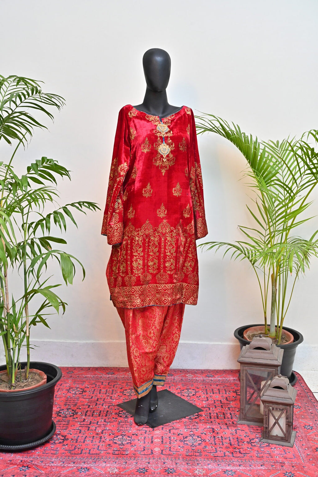 Red velvet and jamawar outfit