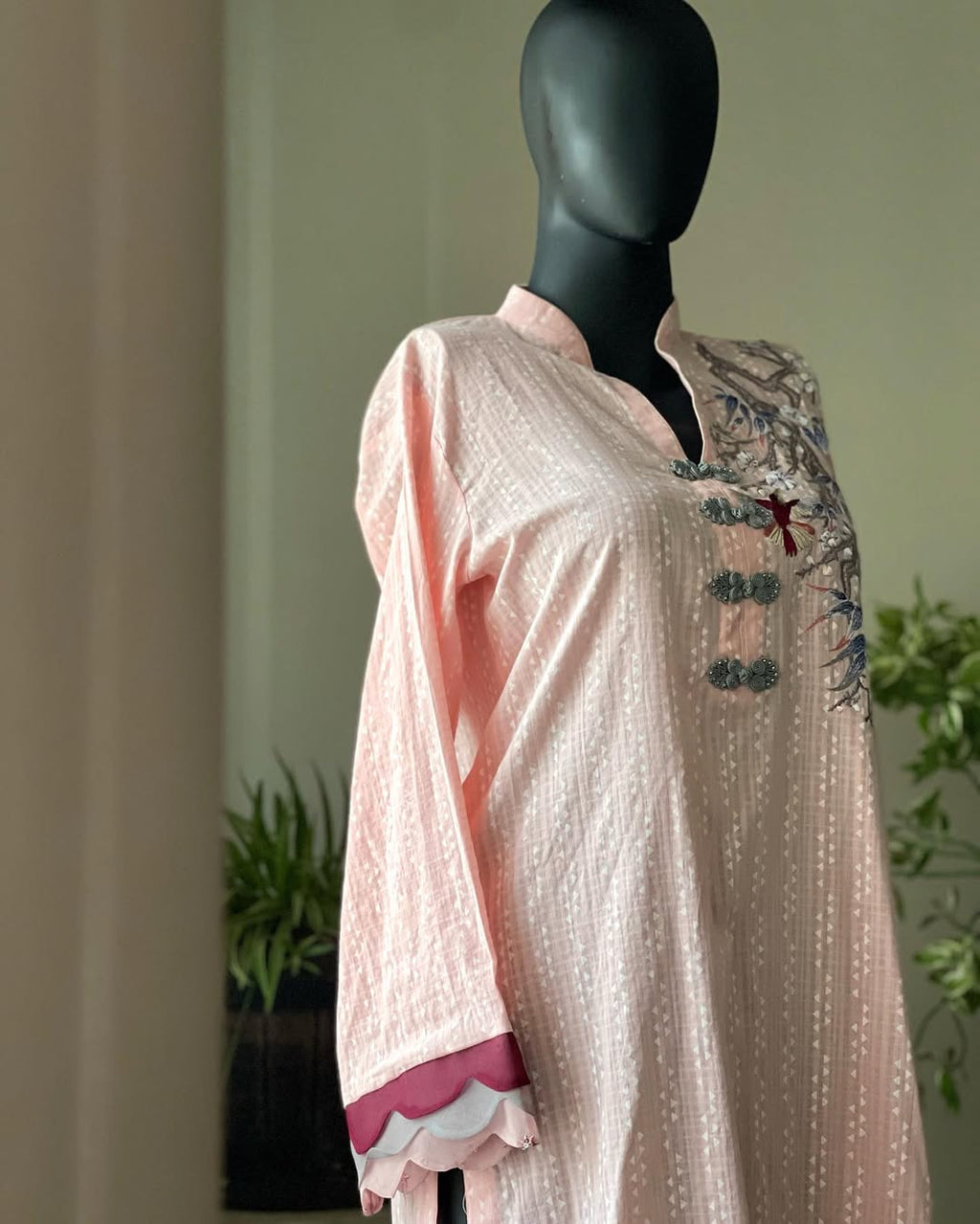 Soft Pink Embroidered Kurta with Floral Detail